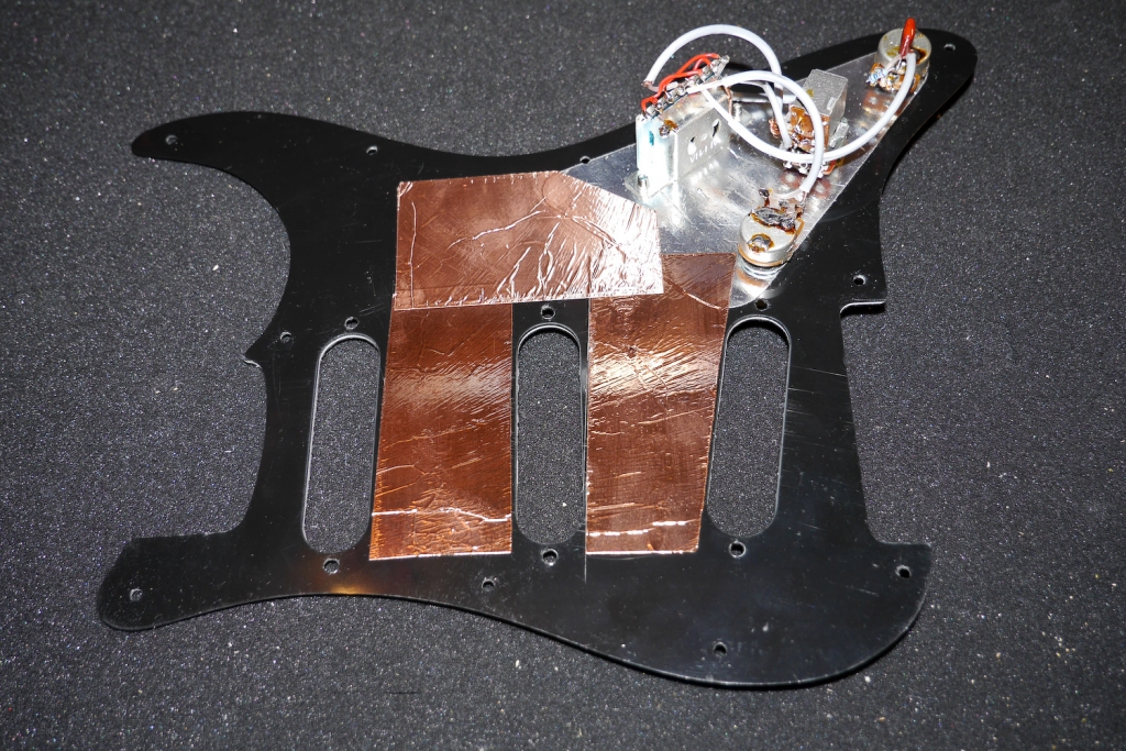 Shielding guitar pickups with adhesive copper foil jimkim.de